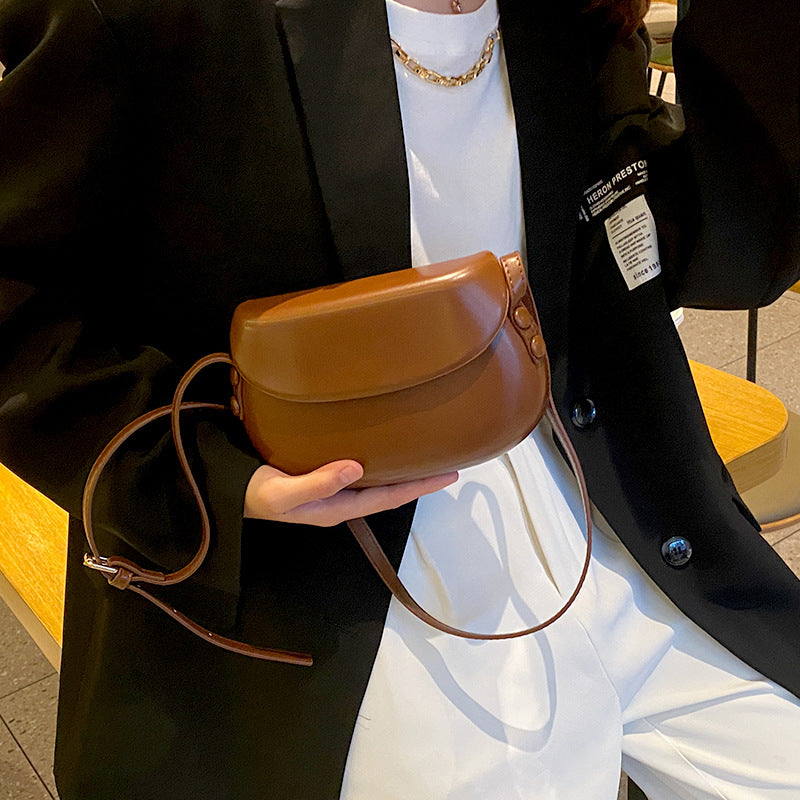 Candy Color Cute Shell Bag Ins Fashion Saddle Bags Women Shoulder Messenger Bag